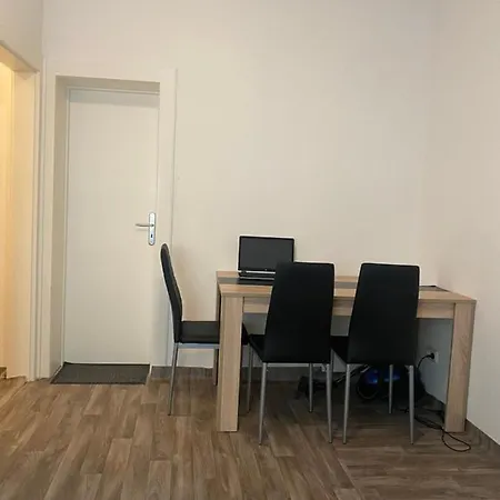 Pansiyon Mainz Kostheim Bitte Nur Fuer Maennliche Only Men Gaeste Wiesbaden