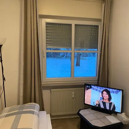 Mainz Kostheim Bitte Nur Fuer Maennliche Only Men Gaeste Homestay